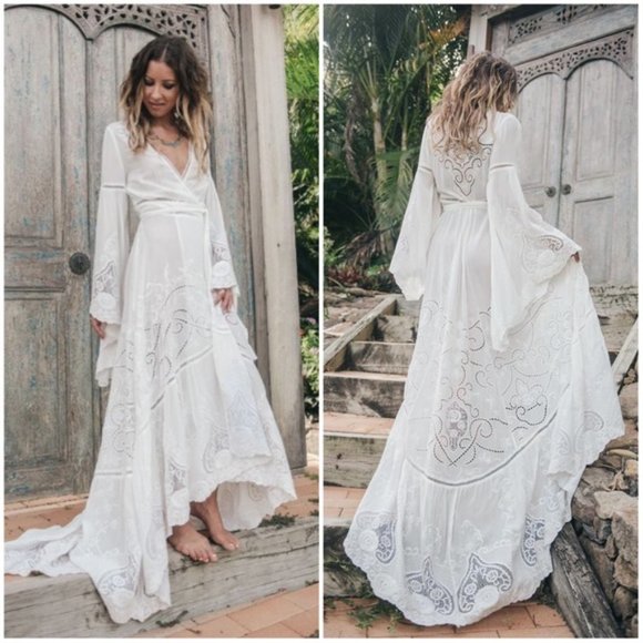 Spell Ivory Embroidered Beach Robe - Picture 10 of 16